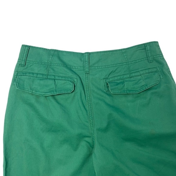 Old Navy Broken-In Khaki Shorts in Green - Picture 4 of 4